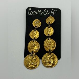 Vintage Castlecliff earring